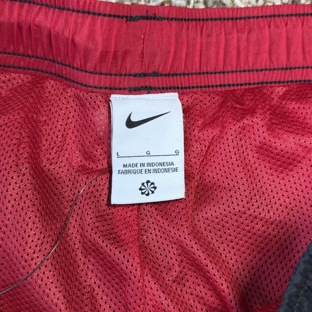 Nike Total 90 Repel Soccer Track Pants Mens Size Large Black Red HQ3393-010 NEW
